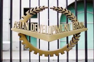 ADB: Các nước đang phát triển ở châu Á cần đầu tư hơn 5% GDP cho hạ tầng