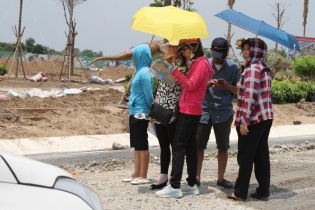 Môi giới đất nền đủ chiêu "lùa khách"