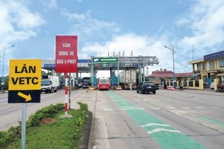 Yêu cầu Bộ GTVT báo cáo Thủ tướng tiến độ triển khai hệ thống thu phí không dừng trước ngày 30/11