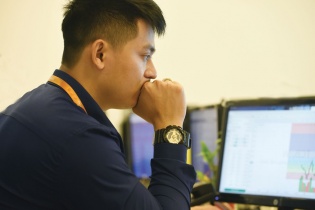 Nhiều mã chứng quyền trượt xa điểm hoà vốn 
