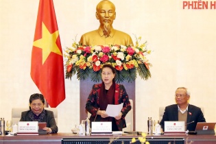 Ủy ban Thường vụ Quốc hội hoàn thành chương trình Phiên họp thứ 42