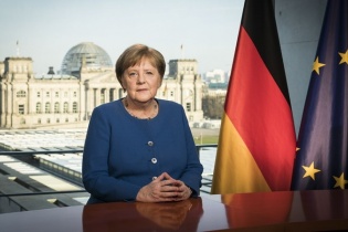 Thông điệp toàn quốc của Thủ tướng Đức Angela Merkel về "cuộc chiến" với COVID-19