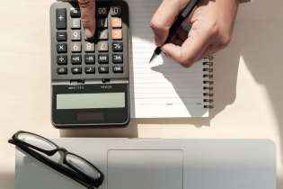 Thị trường chứng khoán: Nỗi lo chất lượng kiểm toán báo cáo tài chính