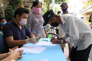 Điều kiện, thủ tục để người lao động gặp khó khăn do Covid-19 được nhận hỗ trợ?