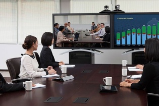 Giám sát gói thầu thi công lắp đặt hệ thống họp trực tuyến phải có chứng chỉ xây dựng?