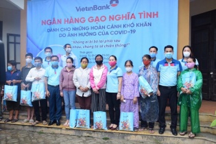 VietinBank triển khai “Ngân hàng gạo nghĩa tình” hỗ trợ người dân bị ảnh hưởng bởi dịch Covid-19