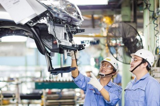 Giá ô tô ở Việt Nam sắp giảm sốc?