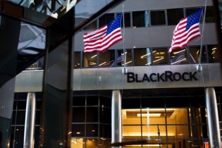 BlackRock - Nhà quản lý tài sản lớn nhất thế giới: Đã tới lúc rót tiền mua cổ phiếu