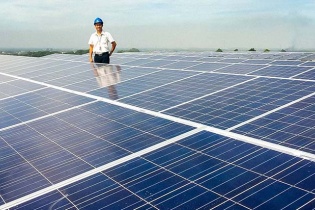 Nhà đầu tư nội "sang tay" dự án điện mặt trời cho nhà đầu tư ngoại: Bộ Công thương nói gì
