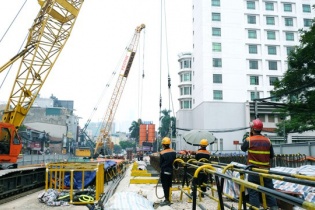 Yêu cầu chức danh chỉ huy trưởng công trường trong hồ sơ mời thầu xây lắp