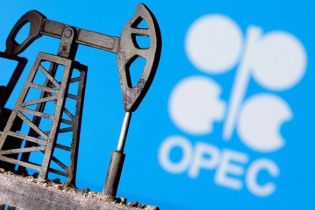 OPEC+ đạt thoả thuận gia hạn cắt giảm sản lượng đến cuối tháng 7