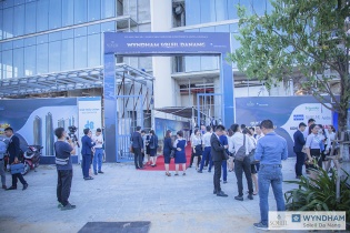 Wyndham Soleil Danang: Khách hàng ngỡ ngàng với đẳng cấp của Tháp Ethereal