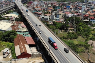 Đấu thầu qua mạng chọn nhà thầu sửa chữa mặt cầu Thăng Long