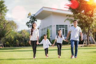 Yêu từ cái nhìn đầu tiên!