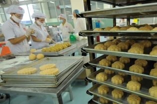 Thị trường chứng khoán: Cổ phiếu bánh kẹo lặng sóng mùa Trung thu