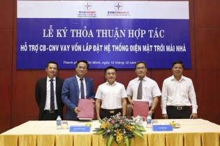 Ra mắt Easy Solar - EVNFinance đặt trọng tâm phát triển năng lượng xanh