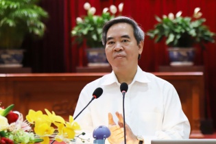 Trưởng ban Kinh tế Trung ương Nguyễn Văn Bình bị đề nghị kỷ luật 