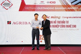 Agribank được vinh danh 2 giải thưởng Ngân hàng Việt Nam tiêu biểu 2020