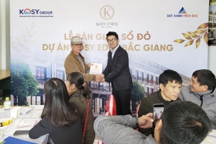 Dự án Kosy Eden Bắc Giang chính thức bàn giao sổ đỏ cho khách hàng