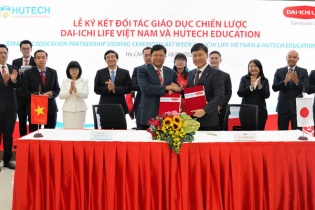 Dai-ichi Life Việt Nam và Hutech Education ký kết đối tác giáo dục chiến lược