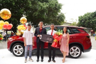 Vietjet tặng xe hơi trị giá 1,5 tỷ đồng cho khách hàng may mắn