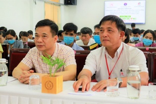 Cán bộ y tế tại Cần Thơ tiếp cận Phần mềm thực đơn dinh dưỡng cho mẹ và bé