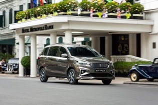 Ấn tượng với Suzuki Ertiga - “máy kiếm tiền" mới của tài xế công nghệ 