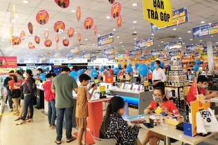 Doanh thu Thế Giới Di Động tăng 200%, đạt gần 1.900 tỷ đồng chỉ trong 5 ngày nghỉ lễ