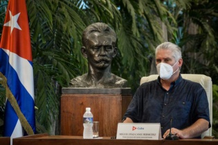 Chủ tịch Cuba Miguel Diaz-Canel kêu gọi người dân đoàn kết 