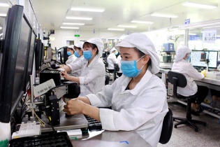 Mở rộng hỗ trợ doanh nghiệp, người lao động gặp khó khăn do đại dịch Covid-19