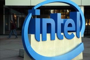 Intel sẽ đầu tư 100 tỷ USD xây dựng tám nhà máy sản xuất chip "Made in USA"