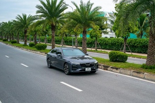 VinFast liên tục "bứt phá mọi giới hạn" trong năm 2021
