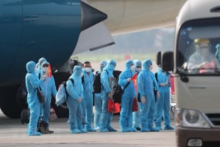 Bắt Cục trưởng, Cục phó Bộ Ngoại giao cấp phép chuyến bay giải cứu nhằm trục lợi