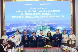 Vĩnh Phúc trao quyết định phê duyệt kết quả lựa chọn nhà đầu tư cho FLC tại Khu đô thị Yên Lạc Green City