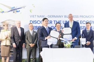 Bamboo Airways ký kết loạt thoả thuận hợp tác trong Diễn đàn xúc tiến đầu tư lớn tại Đức