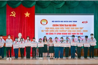 Đồng Nai: Vedan Việt Nam trao tặng học bổng cho học sinh, sinh viên huyện Long Thành