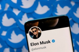 Tỷ phú Elon Musk "thâu tóm" thành công mạng xã hội Twitter