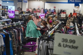 Người tiêu dùng Mỹ chi hơn 9,12 tỷ USD trong ngày "Black Friday" năm 2022