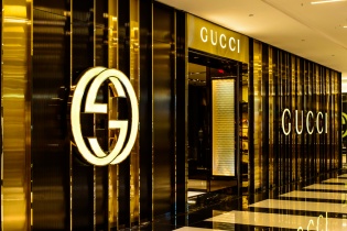 Hãng thời trang xa xỉ Gucci bị điều tra vi phạm luật chống độc quyền tại châu Âu