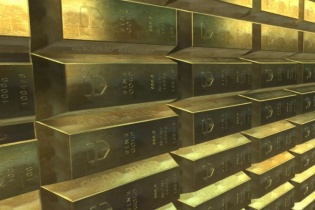 Trung Quốc tăng cường nhập khẩu vàng, giảm nắm giữ trái phiếu Mỹ