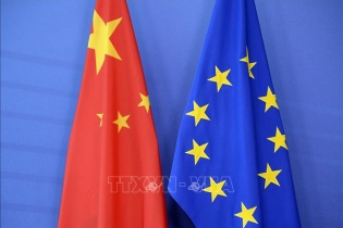 Liên minh châu Âu và Trung Quốc thảo luận về hợp tác đầu tư và thương mại song phương