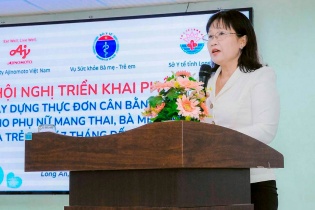 Ajinomoto chung tay cùng ngành y tế Long An chăm sóc dinh dưỡng cho bà mẹ và trẻ em