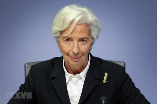 Chủ tịch ECB: Lạm phát sẽ giảm xuống mục tiêu 2% vào năm 2025