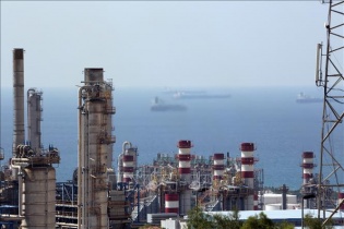 OPEC+ có thể cắt giảm thêm sản lượng trong năm 2024