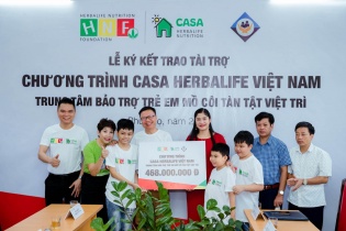 Herbalife Việt Nam lần thứ sáu liên tiếp được AmCham trao giải thưởng CSR