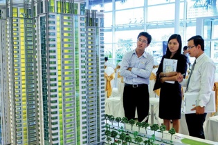 Công ty bất động sản "chạy đua" ưu đãi bán hàng