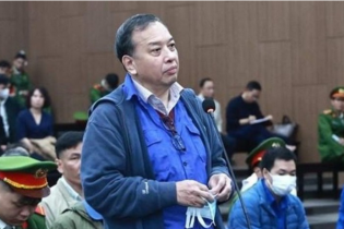 Cựu quan chức Bộ Y tế tiếp tay Việt Á nâng khống giá kit xét nghiệm