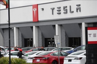 Tesla triệu hồi gần 2,2 triệu xe bao gồm siêu bán tải Cybertruck để sửa lỗi phần mềm