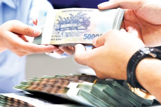 Bảo đảm cung cấp đủ vốn tín dụng phục vụ nền kinh tế và an toàn hệ thống các tổ chức tín dụng