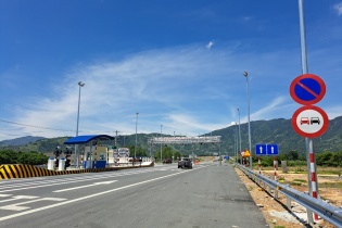 Quy định chuyển nhượng quyền thu phí sử dụng tài sản kết cấu hạ tầng giao thông đường bộ
